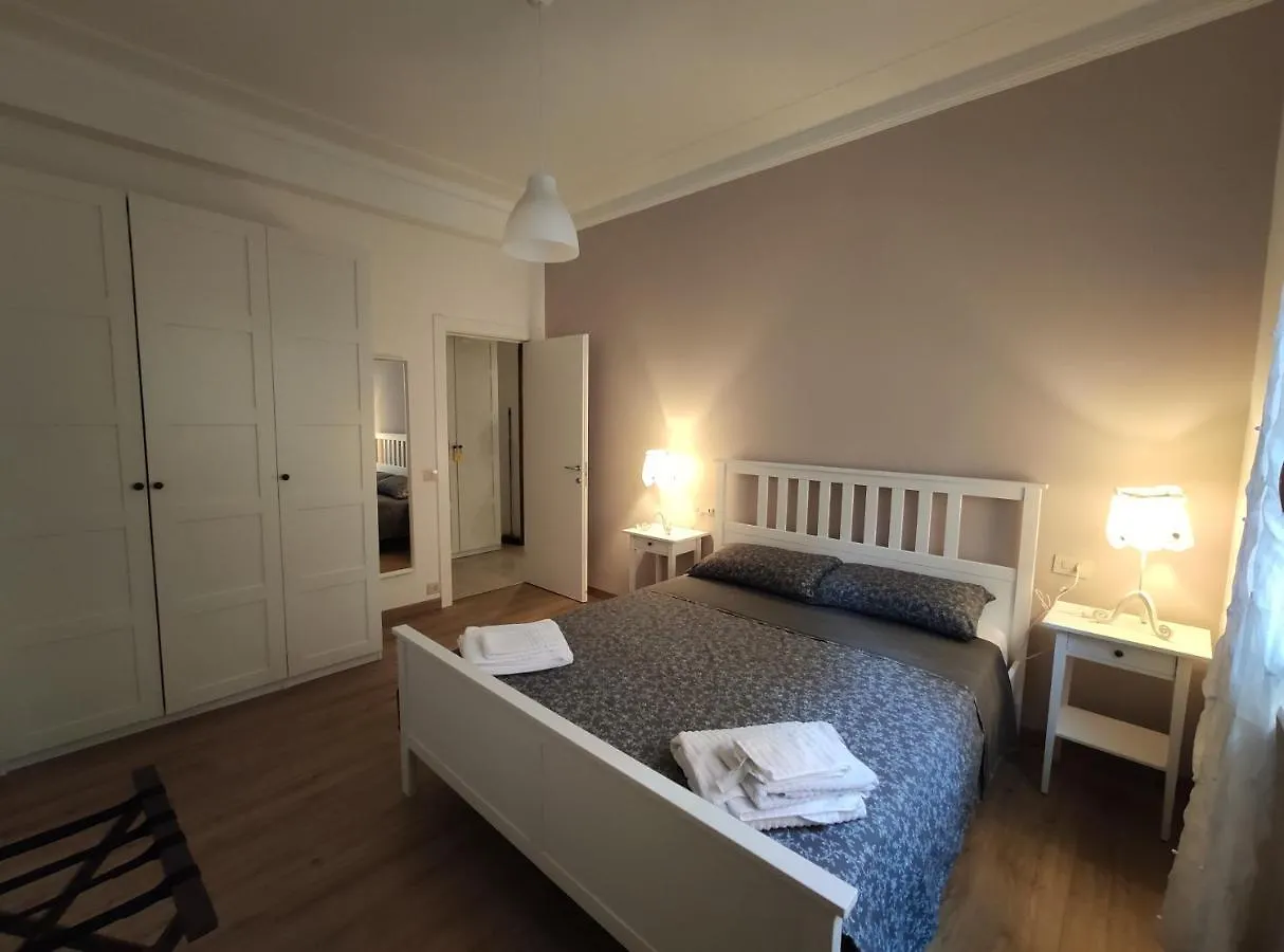 La Casa Bianca Lejlighed Parma