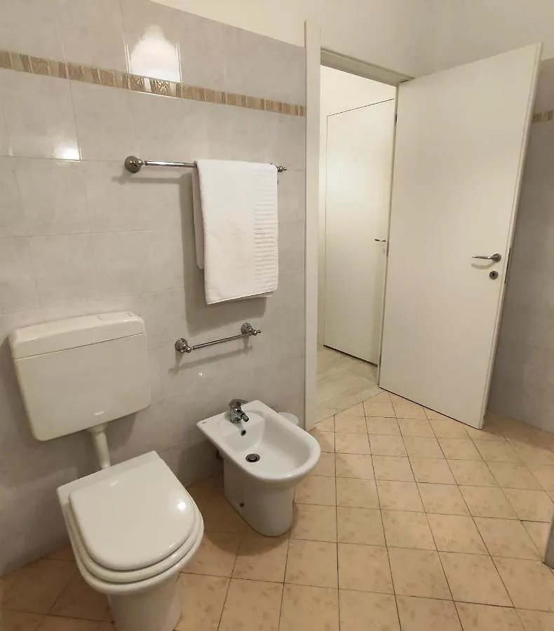 La Casa Bianca Lejlighed Parma Italien